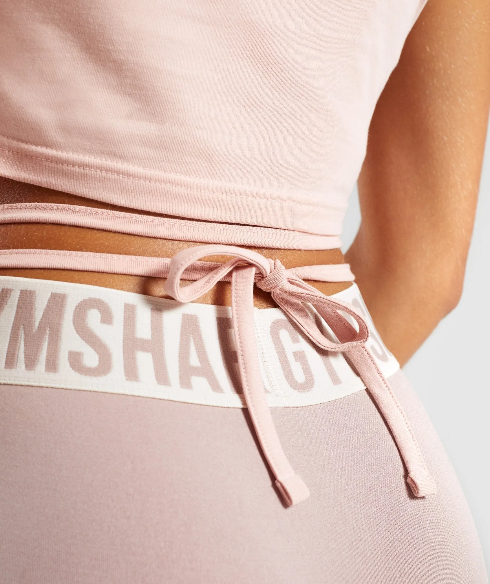 Gymshark Ribbon Capped Sleeve Crop Top - Blush Nude