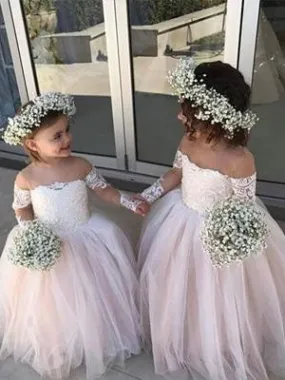 Long Sleeves Delicate Lace Tulle Flower Girl Dresses