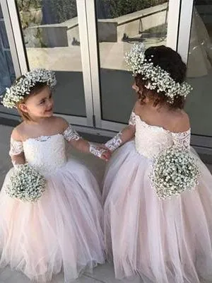 Long Sleeves Delicate Lace Tulle Flower Girl Dresses