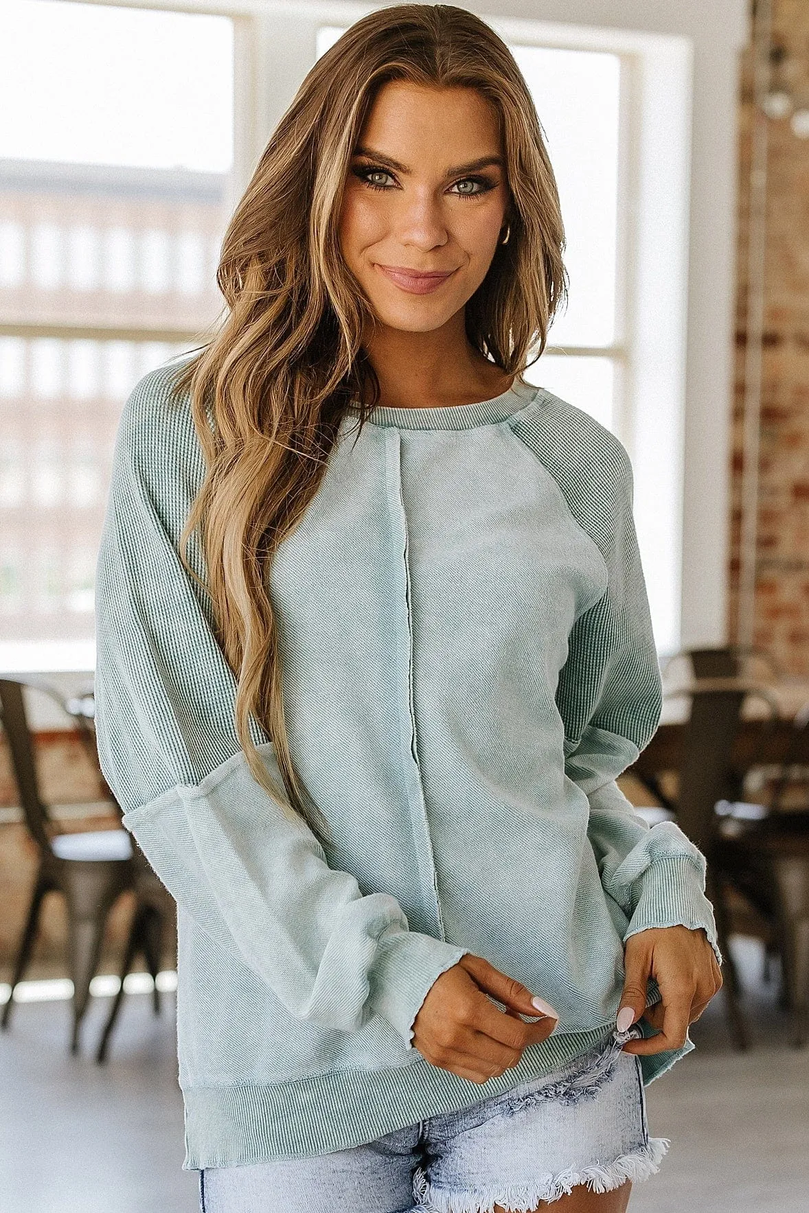 Max Exposed Seam Sweatshirt | DROPSHIP