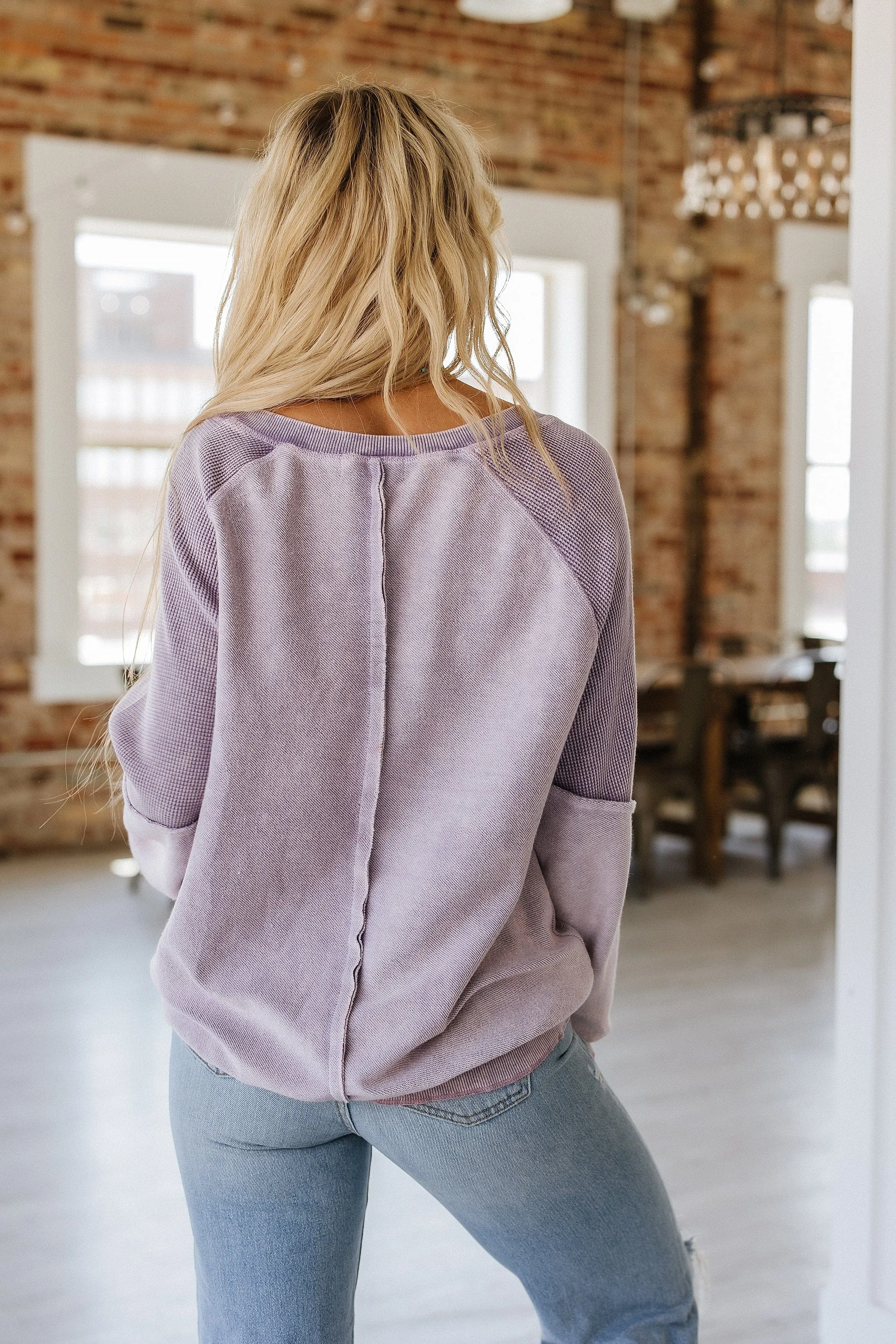 Max Exposed Seam Sweatshirt | DROPSHIP
