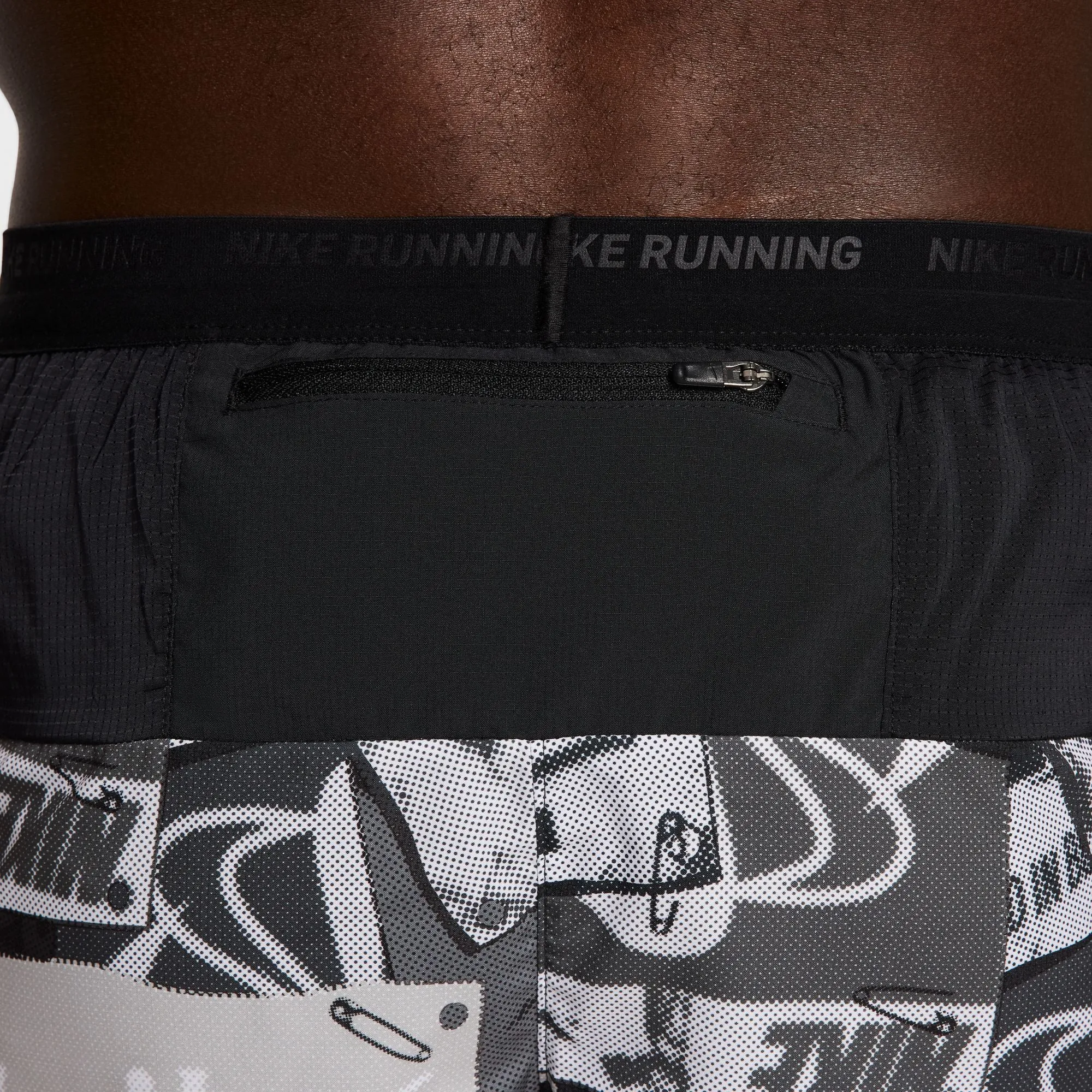 Men's Stride Run Energy Dri-FIT 5" Brief-Lined Running Shorts (045 - Off Noir/Black/Reflective Silver)