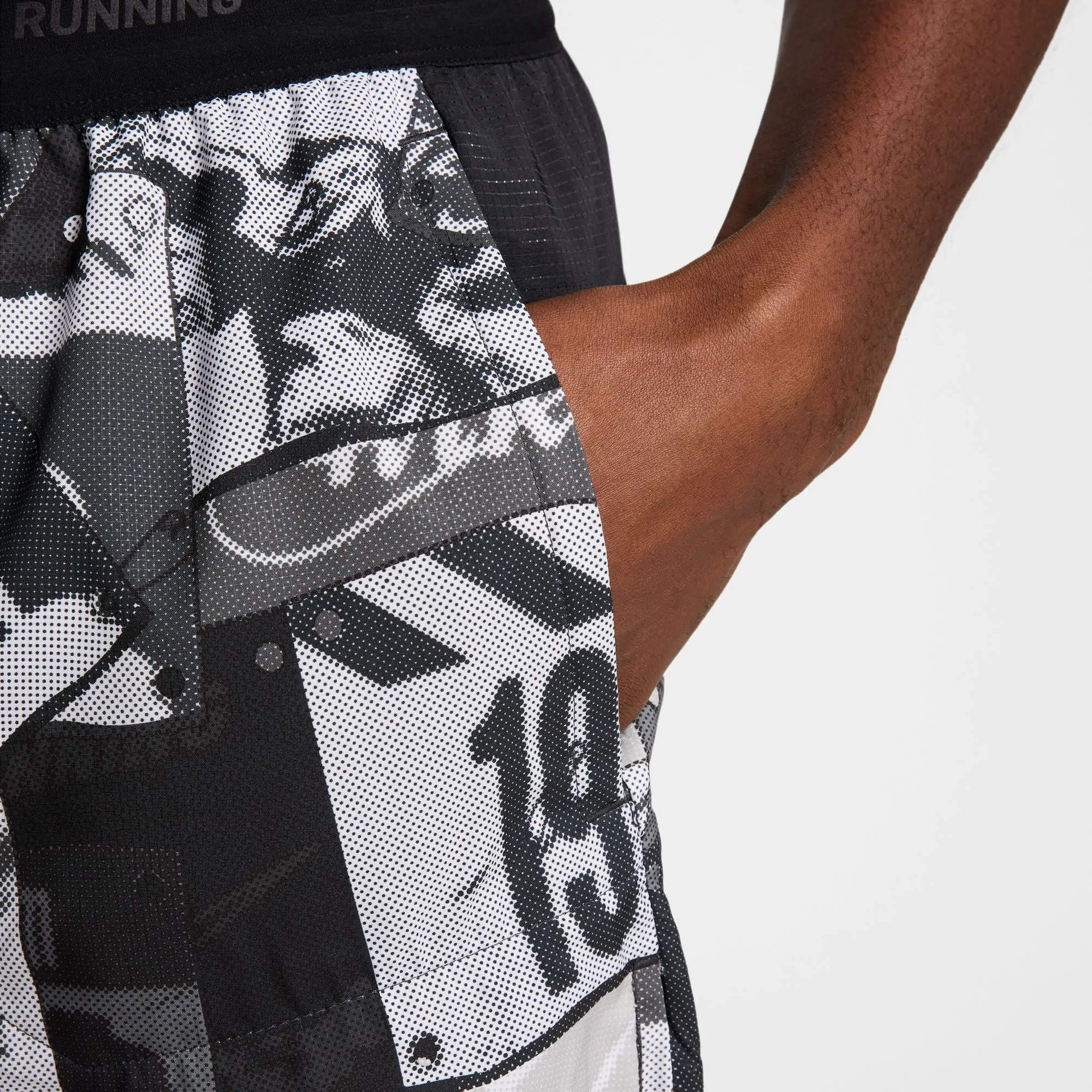 Men's Stride Run Energy Dri-FIT 5" Brief-Lined Running Shorts (045 - Off Noir/Black/Reflective Silver)