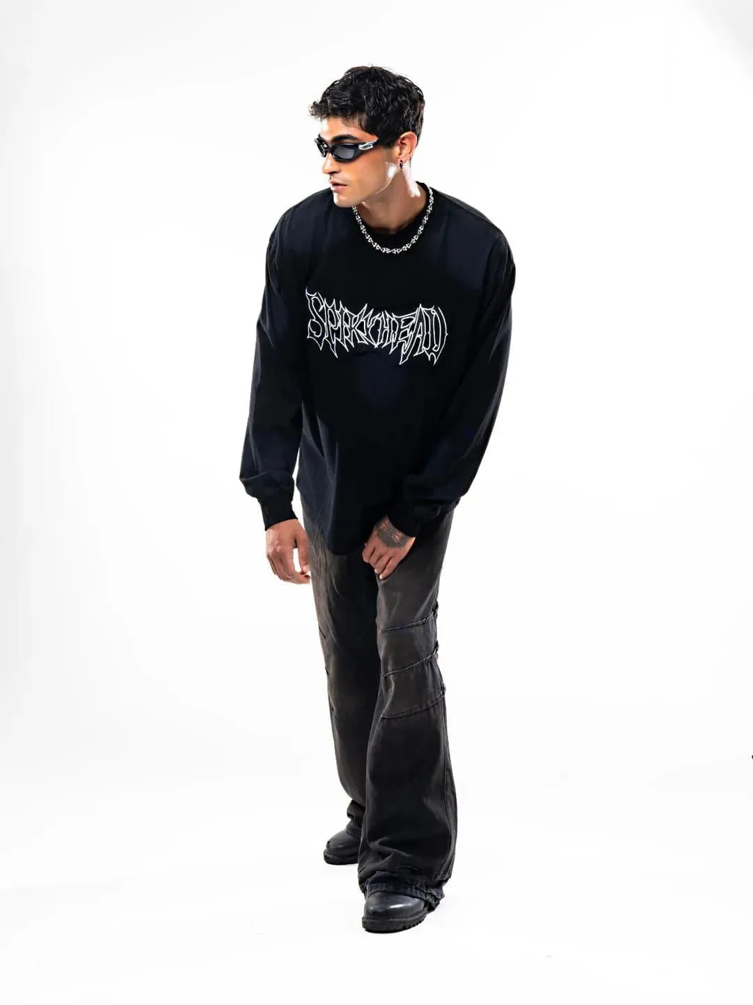 SPIKY SWEATSHIRT BLACK